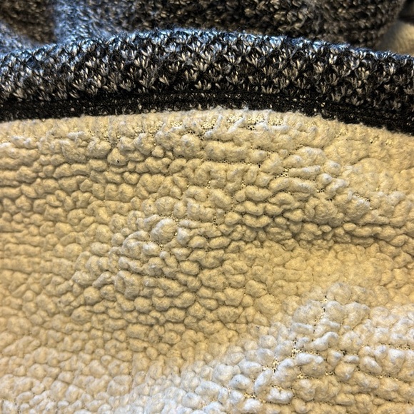 Orvis Sherpa 1/4 zipped sweater - Picture 7 of 10